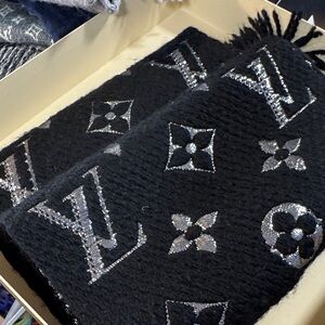 Louis Vuitton Black and Silver Scarf